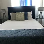 Royalty Hostel