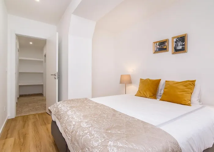 WHome | Graça Premium Apartment #23