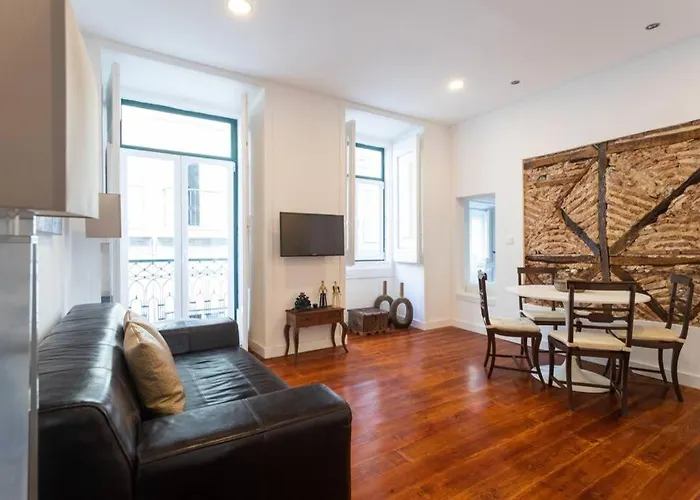 Lisbon Historical Center Renewed Apartment