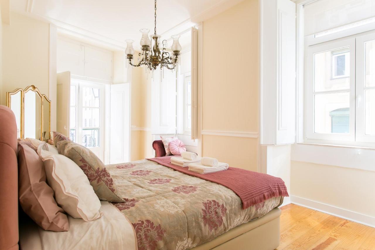 Apartment Chiado Deluxe Gem 4bdr Amazing *