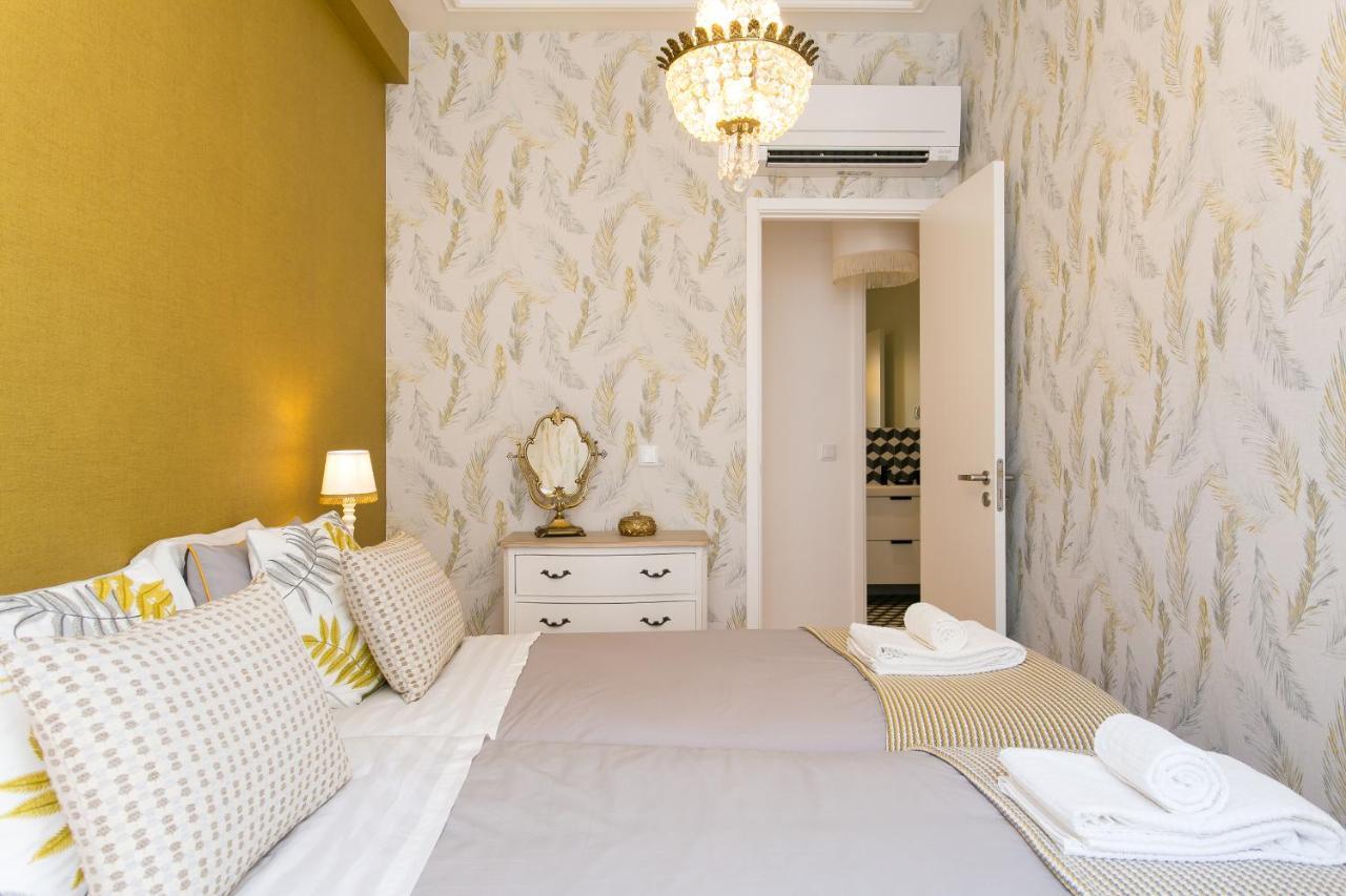 Apartment Chiado Deluxe Gem 4bdr Amazing Lisbon