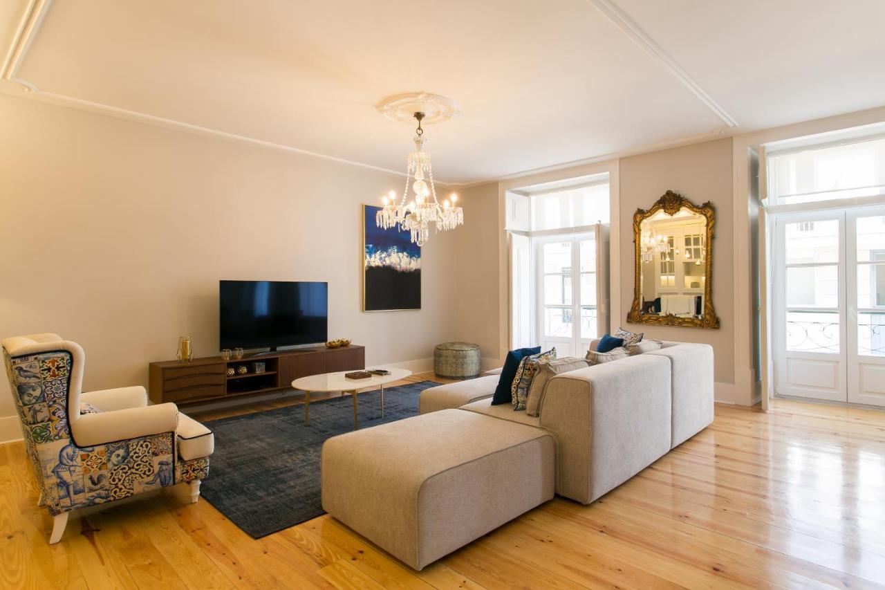 Chiado Deluxe Gem 4bdr Amazing Apartment