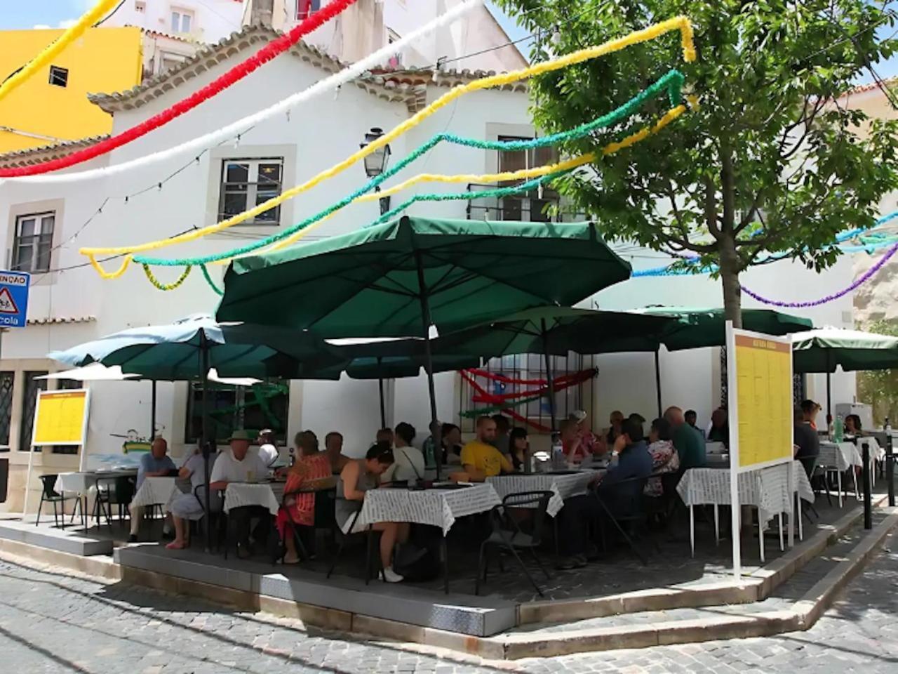Appartement Alfama, The Heart Of Fado - Minutes From Tram 28 Lisboa