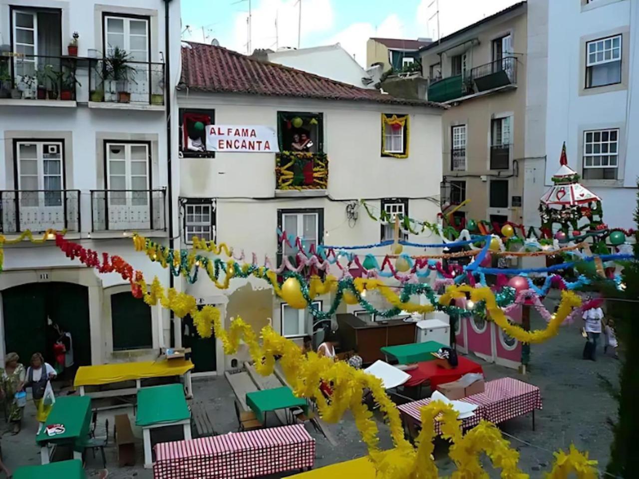 Alfama, The Heart Of Fado - Minutes From Tram 28 Appartement *