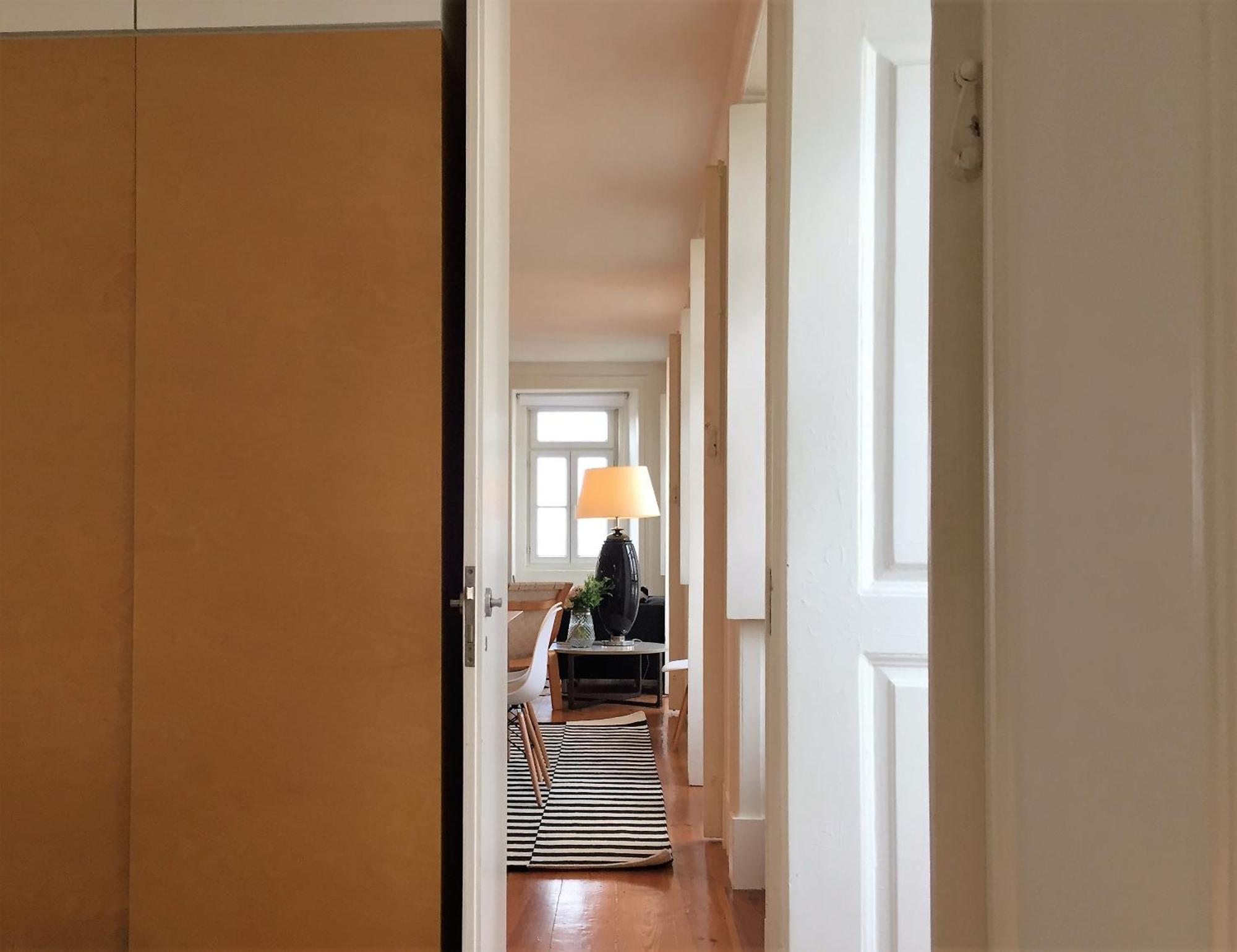 Apartment B2 Beautiful Sunny Loft Bairro Alto - Bica *