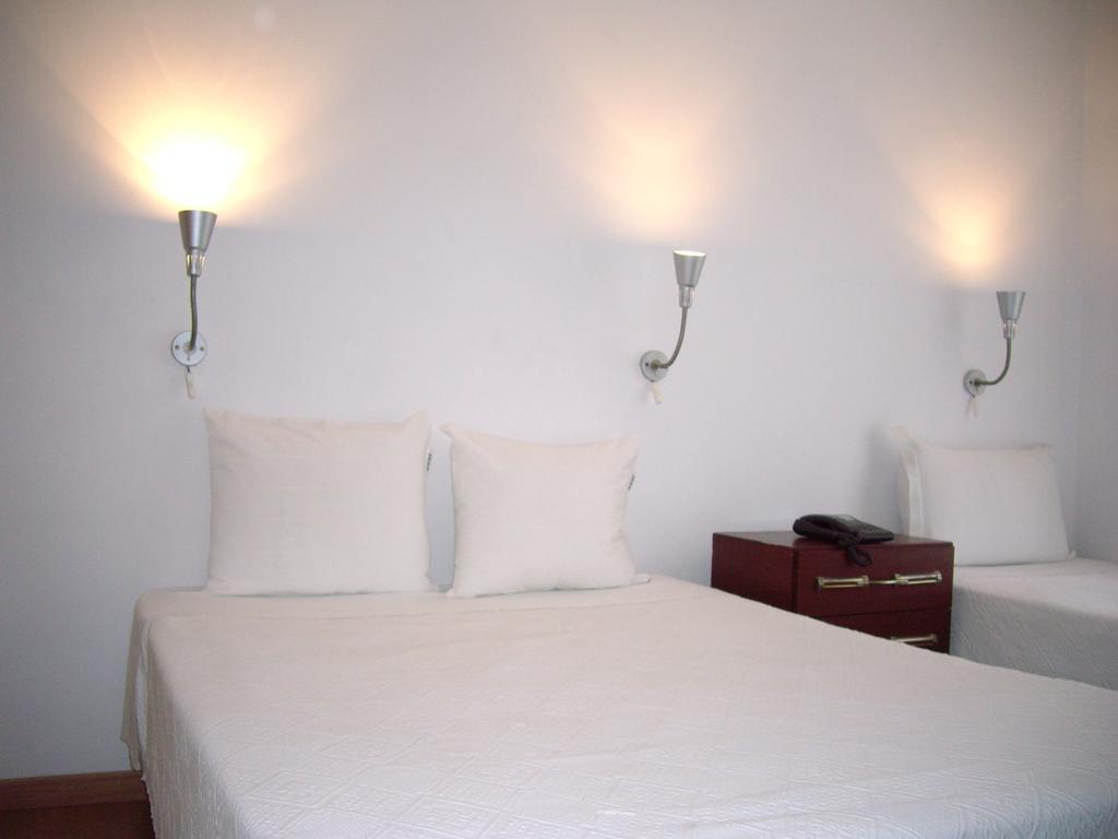 Alojamento de Acomodação e Pequeno-almoço Residencial Camoes