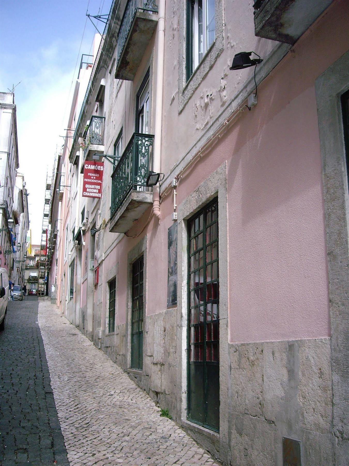 Alojamento de Acomodação e Pequeno-almoço Residencial Camoes