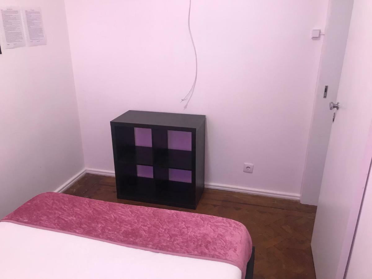 Royalty Albergue