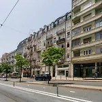 Lisbon luxury retreat! 2 suites, balcony&views!!