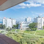 Lovelystay - Trendy 1Bdr Apartment W/ River View