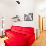 Beautiful Apartment Near The Center Of Lisbon