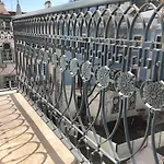 New!! Luxury Avenida Da Liberdade Flat- With Rooftop And Pool