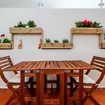 7Ti7 Telhal Apartment With A Lovely Backyard