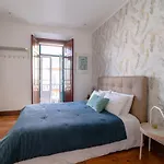 Your New Home In Lisbon - Ac And Fast Wi-Fi