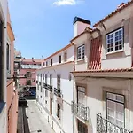 Bairro Alto Bright By Homing