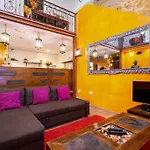 Kuta Loft Alfama