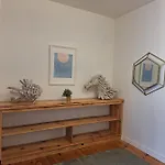 Flores Apartments