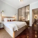 Olaias Lisbon 2Bed Near Metro