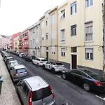 Lisbon Typical By Homing