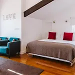 54 Santa Catarina Apartments