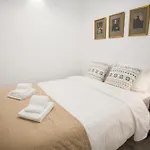 Lisbon Typical And Cosy Apartment