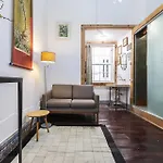 Downtown Vintage Suites By Homing