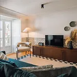 Ando Living - Madalena House