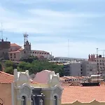 Appartement avec 4 chambre(s) de 140 m² et 2 salle(s) de bains privée(s) à São João de Deus