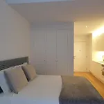 Oasis 28