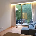 Oasis 28