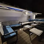 Lisbon Terrace Suites-Apartment for large groups