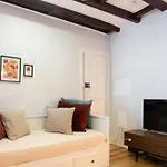 Charming 3-Bedroom Retreat In The Heart Of Lisbon