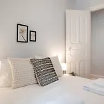 Charming 3-Bedroom Retreat In The Heart Of Lisbon