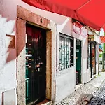 Alfama Vibes Apartments
