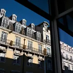 Ando Living - Augusta House