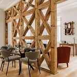 Prima Collection - São Nicolau 119 Luxury Apartments