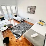 The Crespo House - No 4D - Rooms & Stays