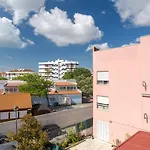 Hostwise - Bright & Family Flat In Paco De Arcos
