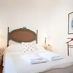 Flower Court - Guest House