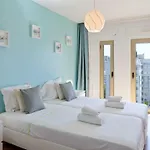 Stunning 2 Bdr Apt Sleeps 4 Nr Entrecampos