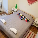 Lisbon Brother\'S Rooms