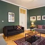 Gloria By Central Hill Apartments