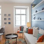 Rent4Rest - Lisbon Downtown Designer\'S Apartment