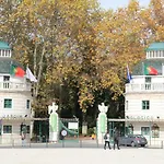 7Rios Rooms