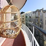 Marques Balcony By Homing