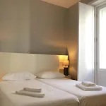 Lotusco Unique Centre Apartments