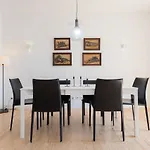 Flh Intendente Modern Terrace