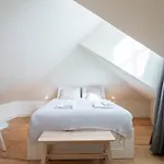 Feels Like Home Bairro Alto Modern Flats