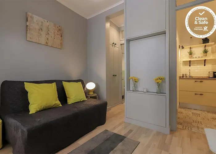 Cosy Liberdade By Homing
