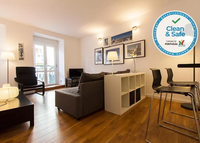 Typical Tailor Made Flat In Central Graca